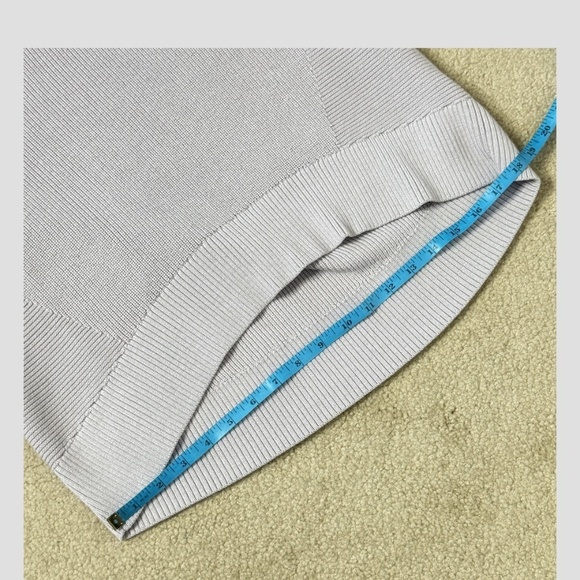 Athleta Hanover Sweater V-Neck Merino Wool Blend Lilac Purple Ribbed Sweater - Picture 11 of 15